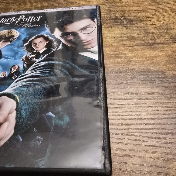 Harry Potter and the Order of the Phoenix DVD - Picture 3 of 6